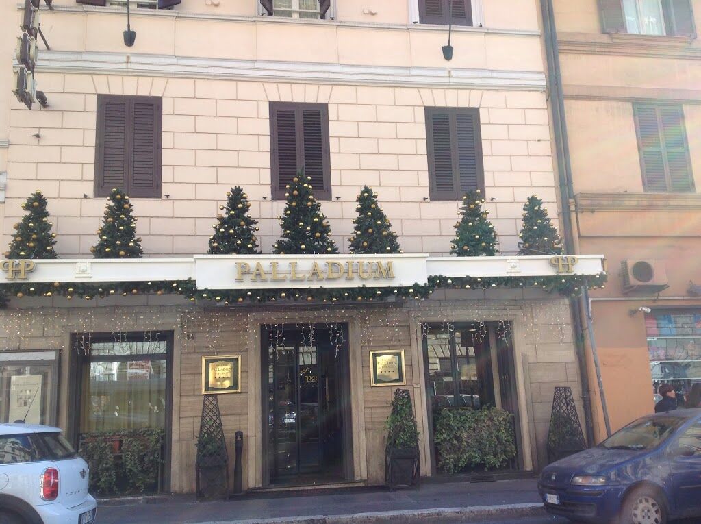 Hotel Palladium Palace Rome Bagian luar foto